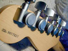 http://xhefriguitars.com/Tuners1.jpg